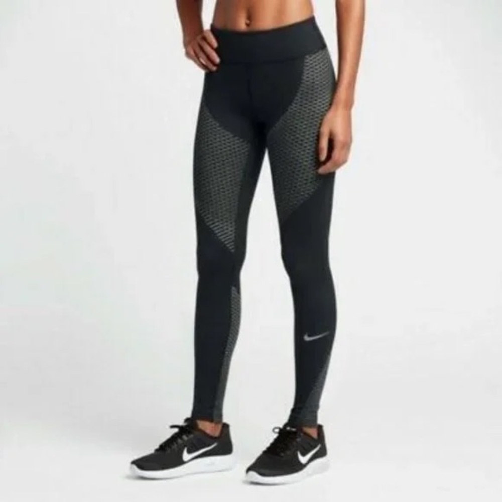 Nike Women's Black Full Length Zonal Strength Running Tights Leggings Medium